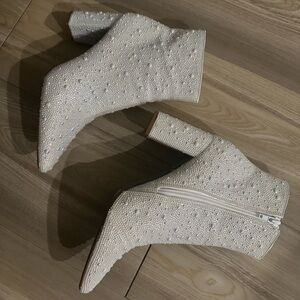 Fun Sparkly Betsey Johnson Boots